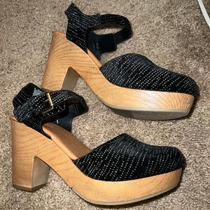 Espadrille wedge sandals